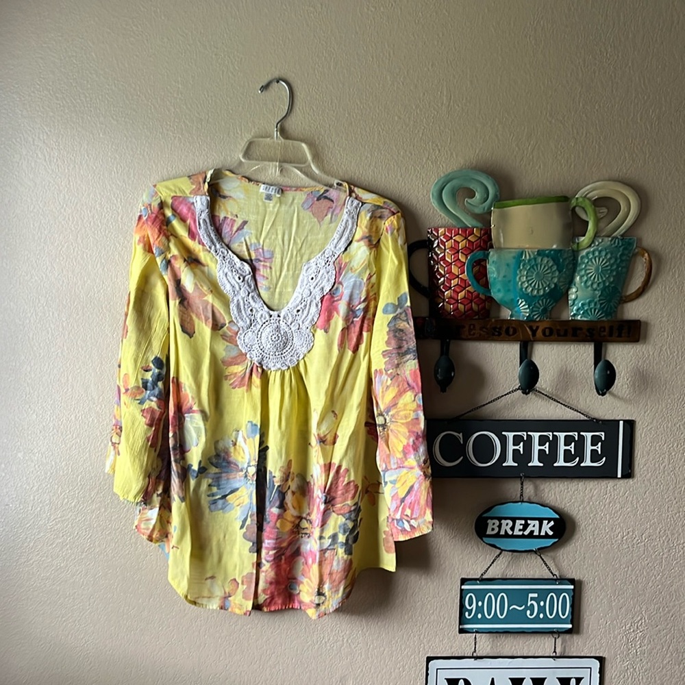 Women’s Top